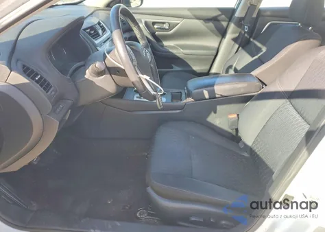 2017 Nissan Altima 2.5 из США, поврежденный, VIN 1N4AL3AP6HC279186